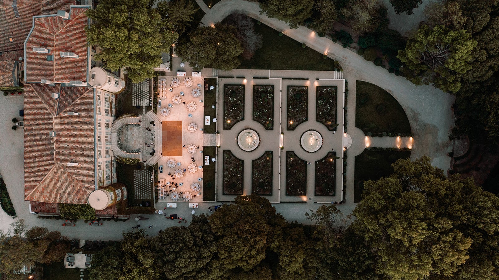 Provence backdrop - Chateau d'estoublon