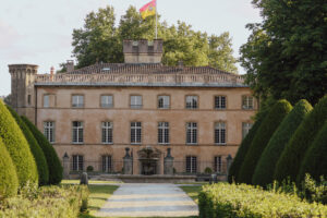 Villa Baulieu wedding venue exterior facade with terracotta architecture in Provence