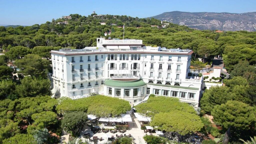 Grand-Hotel du Cap-Ferrat luxury wedding venue Saint-Jean-Cap-Ferrat French Riviera palace hotel Mediterranean