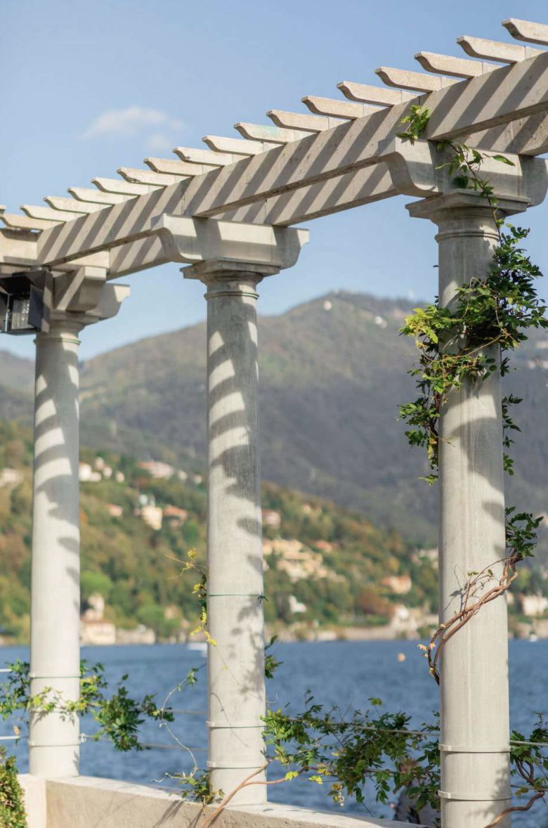 Villa Carminati Resta columns