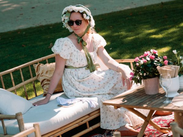 Fun garden party in costumes d'époque! Unique & memorable gift for the guests who had a very unique experience.