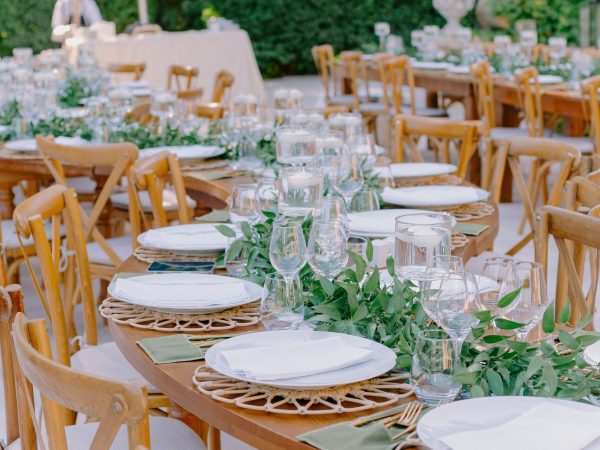 Casual welcome reception for 250 guests in summer are a gem to treat your guests perfectly. Here planned and produced by Muriel Saldalamacchia founder of The International Wedding Planner. Best awarded france wedding planner